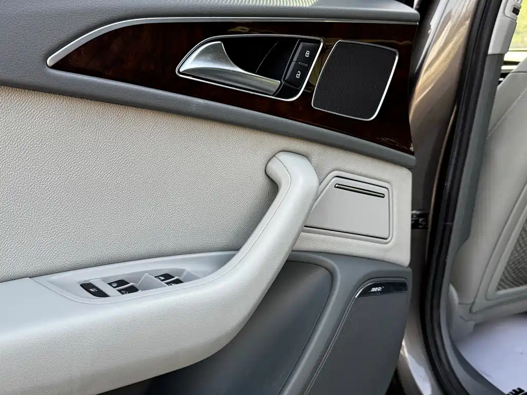 Audi A6L — миниатюра 14