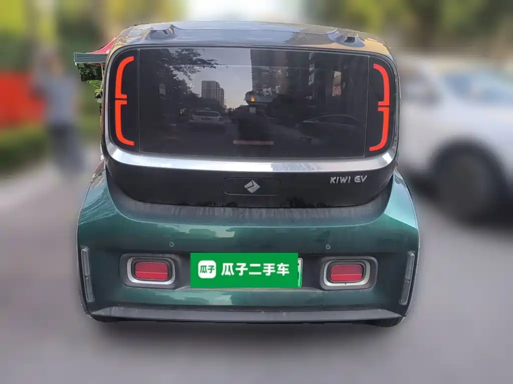 Baojun KiWi EV — миниатюра 5
