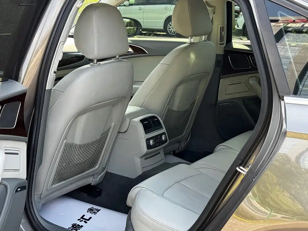 Audi A6L — миниатюра 15