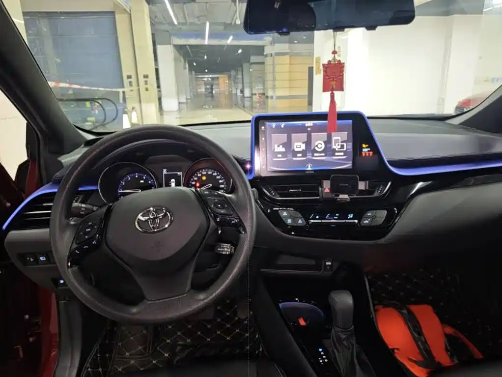 Toyota IZOA — миниатюра 12