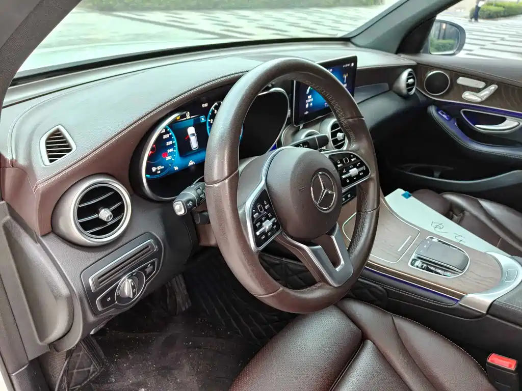 Mercedes-Benz GLC 2020 GLC 300 L 4MATIC