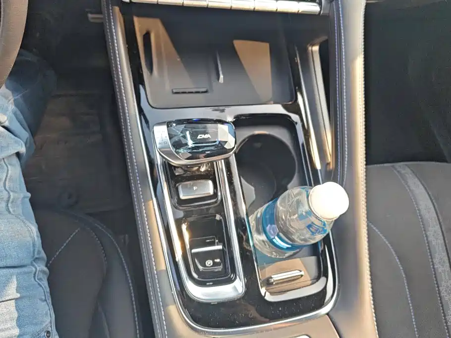 Geely Xingrui — миниатюра 16