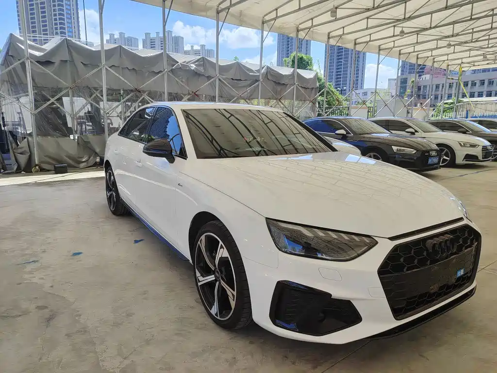 Audi A4L — миниатюра 2