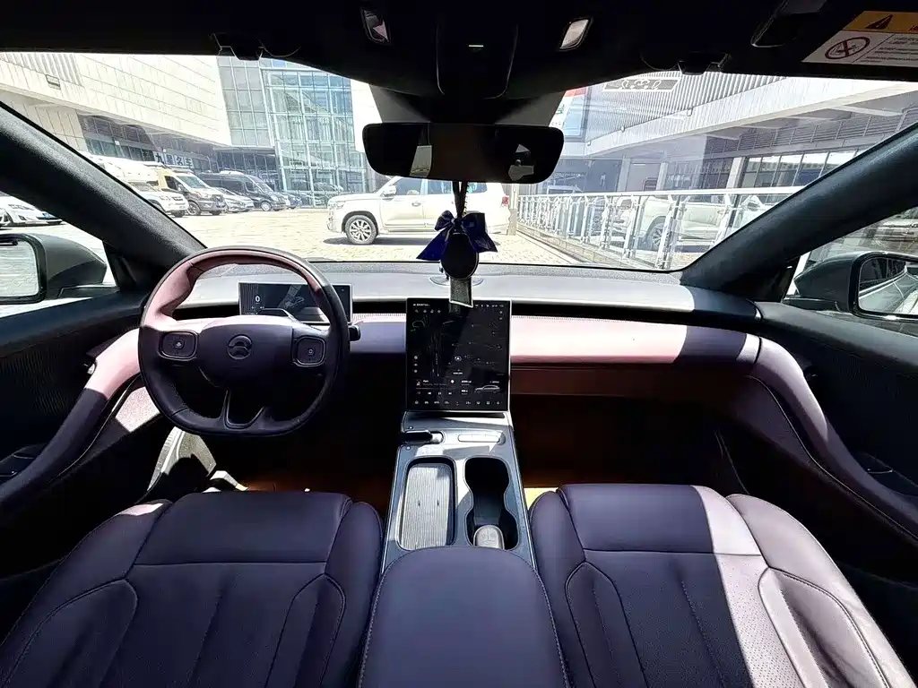 NIO ET5T — миниатюра 5
