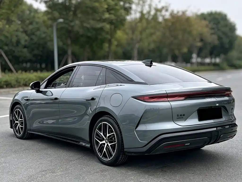 BYD Han L — миниатюра 6