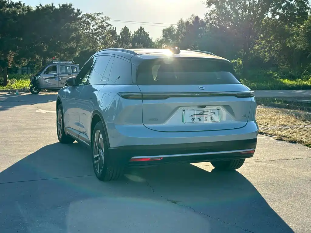 NIO ES6 — миниатюра 4