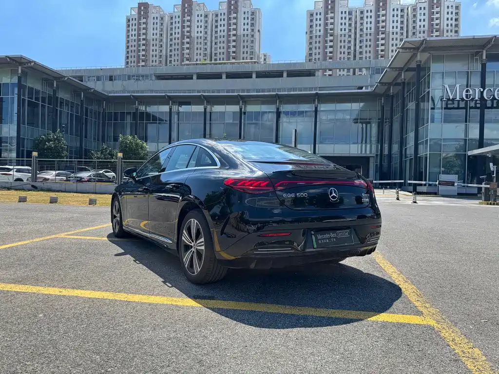 Mercedes-Benz EQE — миниатюра 21
