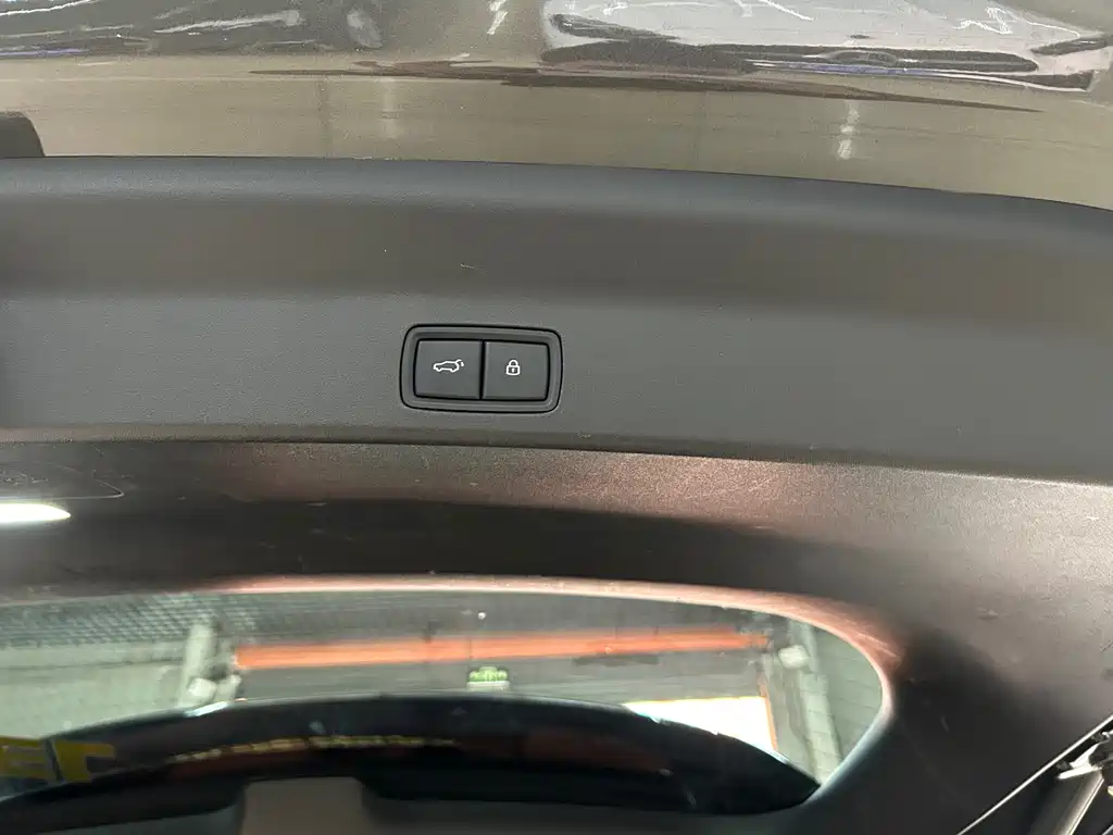 Li Auto Li L9 — миниатюра 11