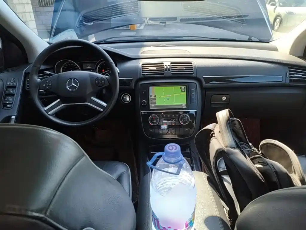Mercedes-Benz R-Class — миниатюра 10