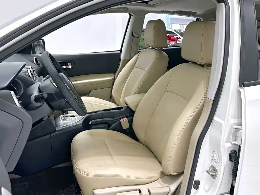 Nissan Qashqai — миниатюра 8