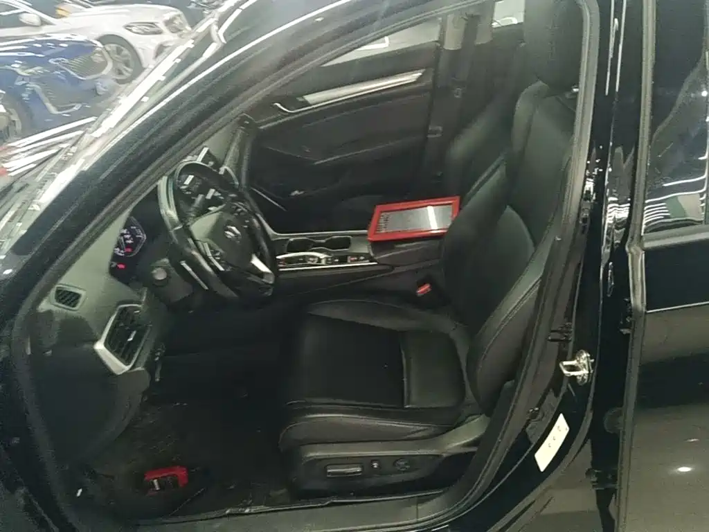 Honda Accord — миниатюра 15