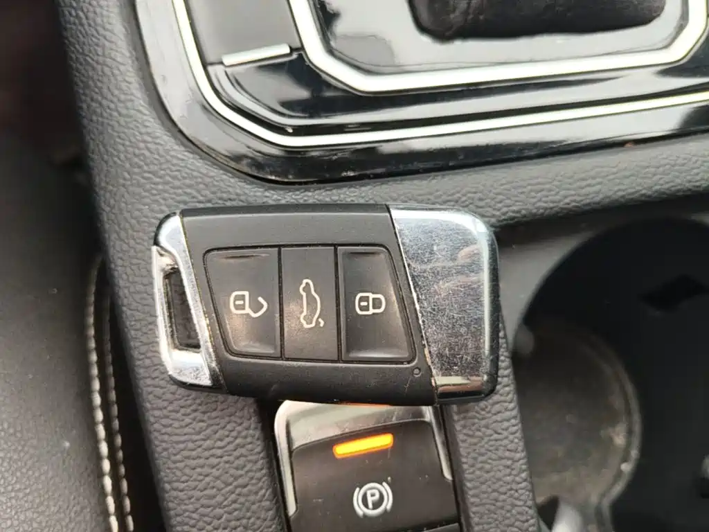 Volkswagen Magotan — миниатюра 9