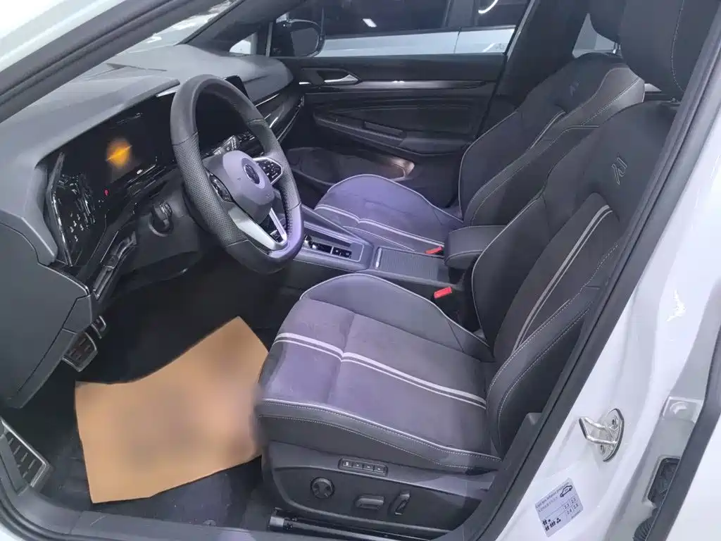 Volkswagen Golf — миниатюра 8