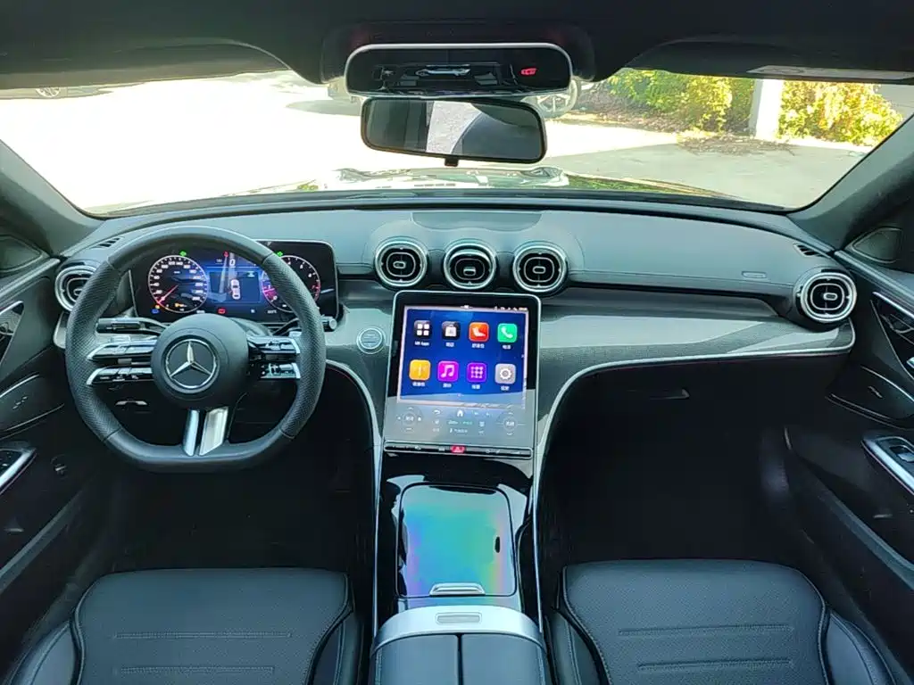 Mercedes-Benz C-Class — миниатюра 10