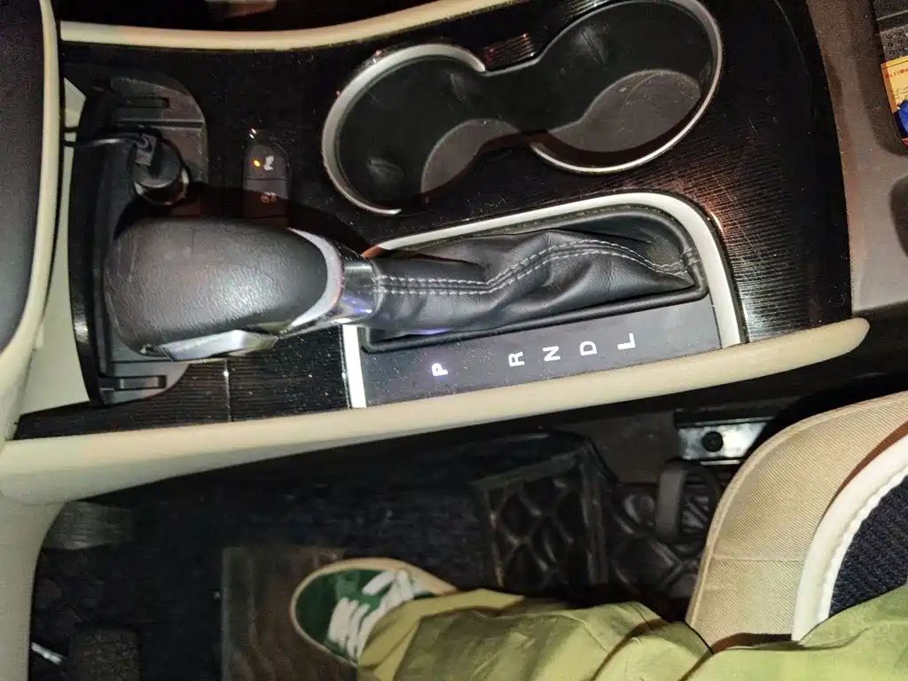 Buick Verano — миниатюра 11