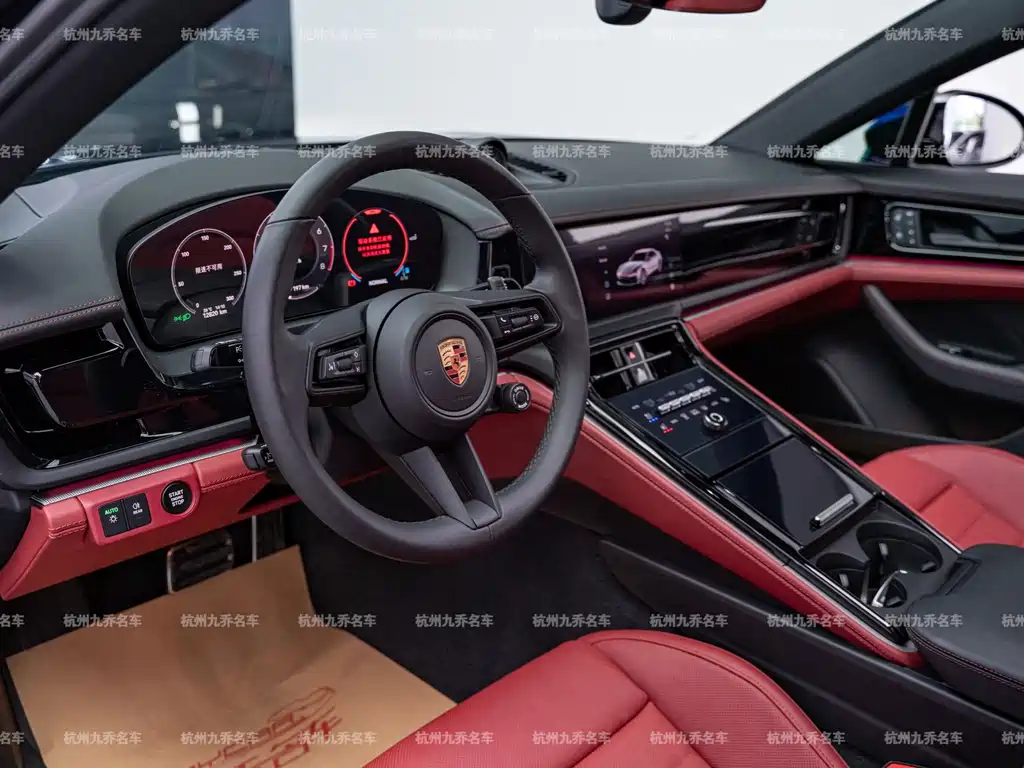 Porsche Panamera — миниатюра 15
