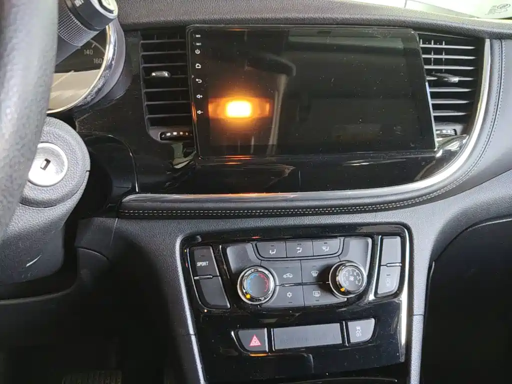 Buick Encore — миниатюра 13