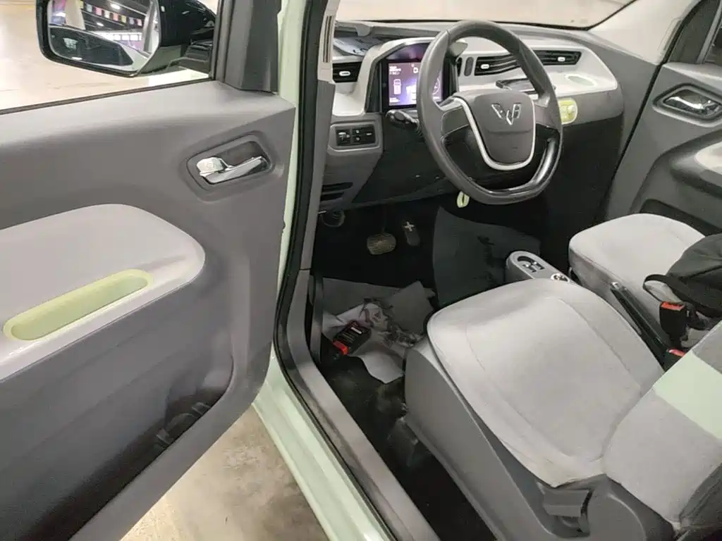 Wuling MINIEV — миниатюра 16