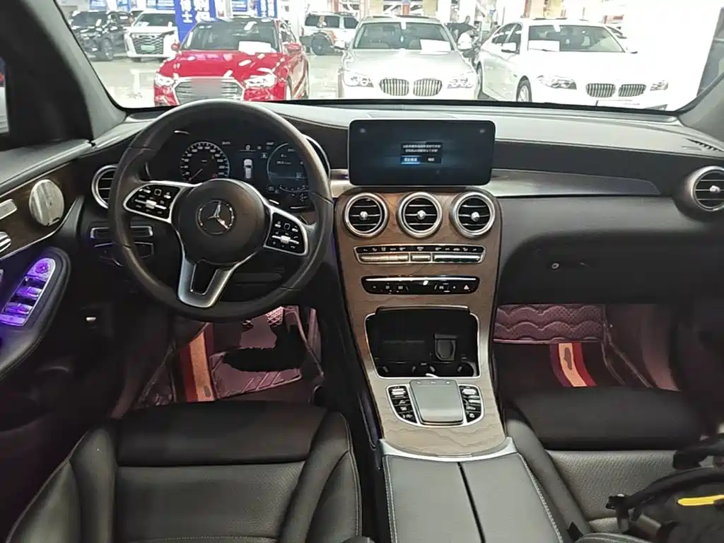Mercedes-Benz GLC — миниатюра 10
