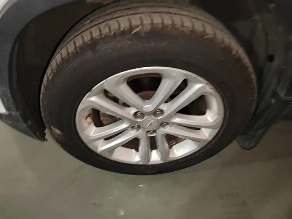 Chevrolet Trax — миниатюра 23