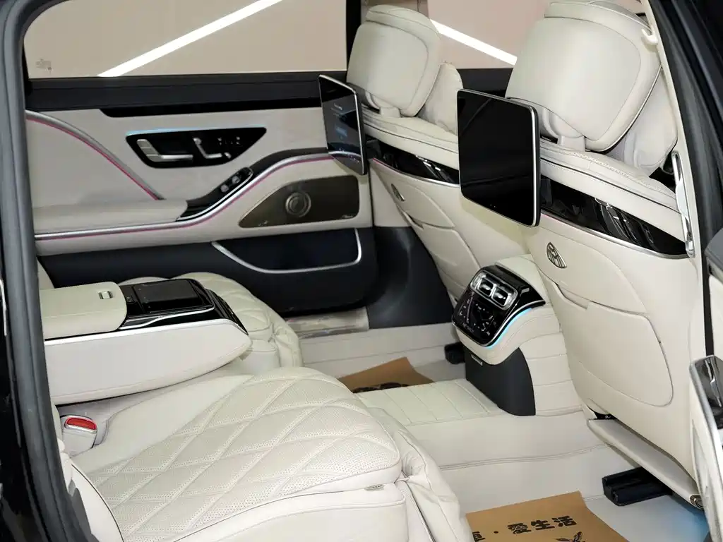 Mercedes-Benz S-Class — миниатюра 20