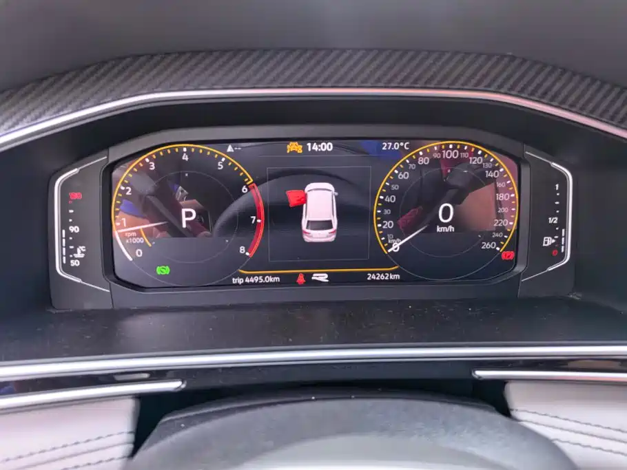 Volkswagen Tiguan L — миниатюра 14