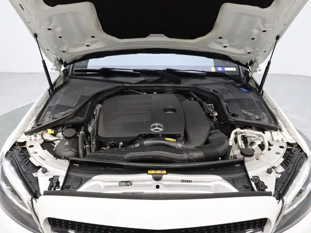 Mercedes-Benz C-Class — миниатюра 20