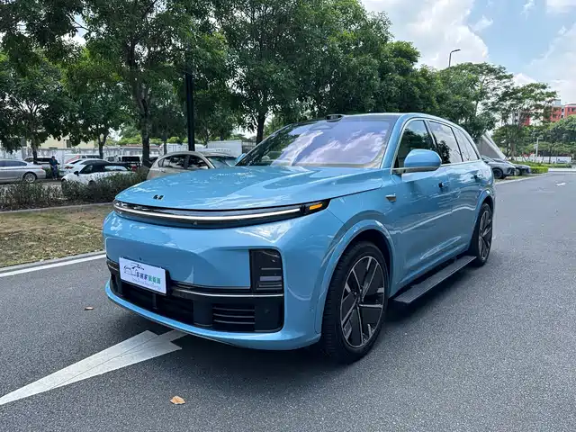 Li Auto L7