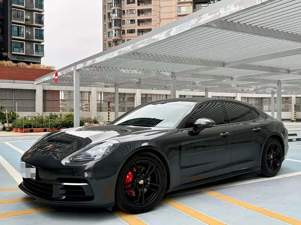 Porsche Panamera 2018