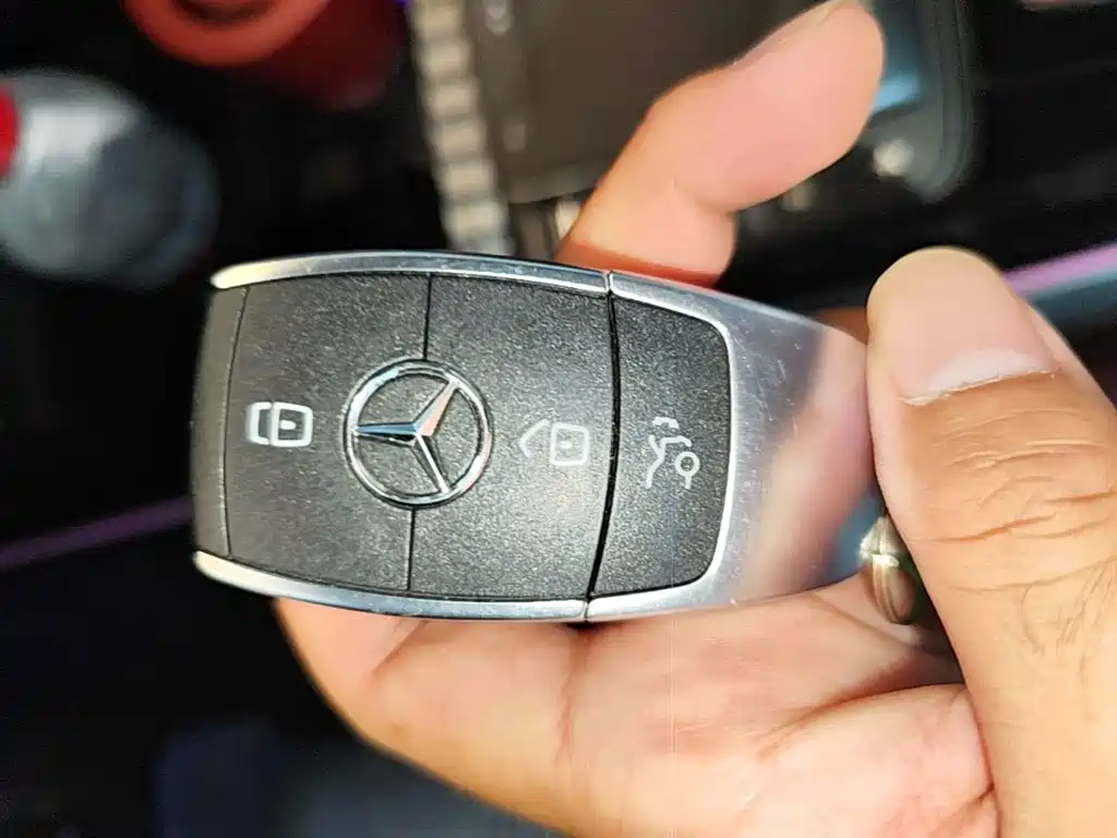 Mercedes-Benz GLB — миниатюра 9