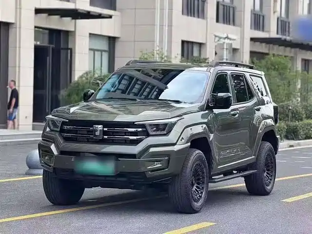 TANK TANK 400 NEW ENERGY 2023