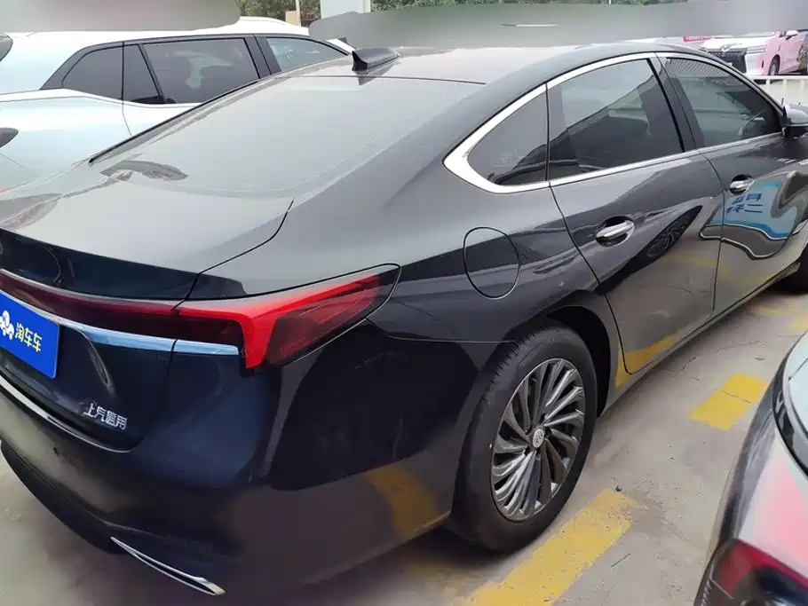 Buick LaCrosse — миниатюра 3
