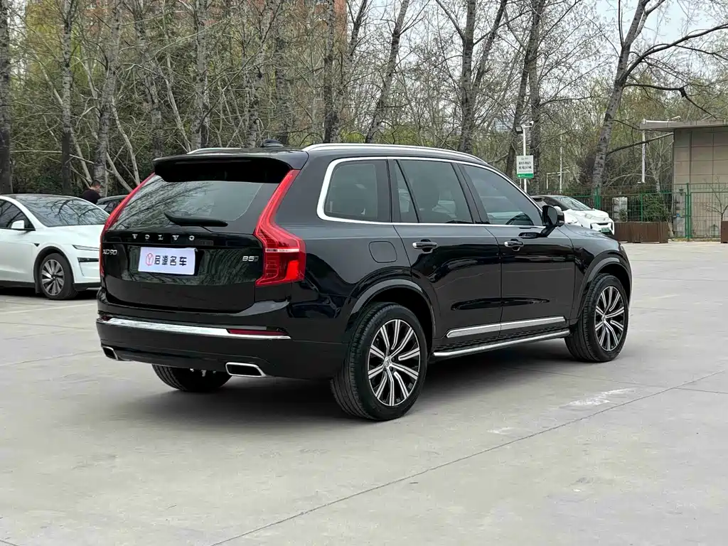 Volvo XC90 — миниатюра 6
