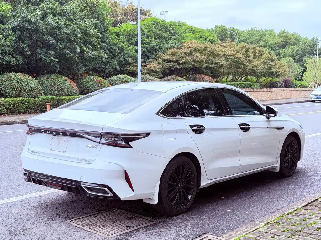 Chery Arrizo 8 — миниатюра 4