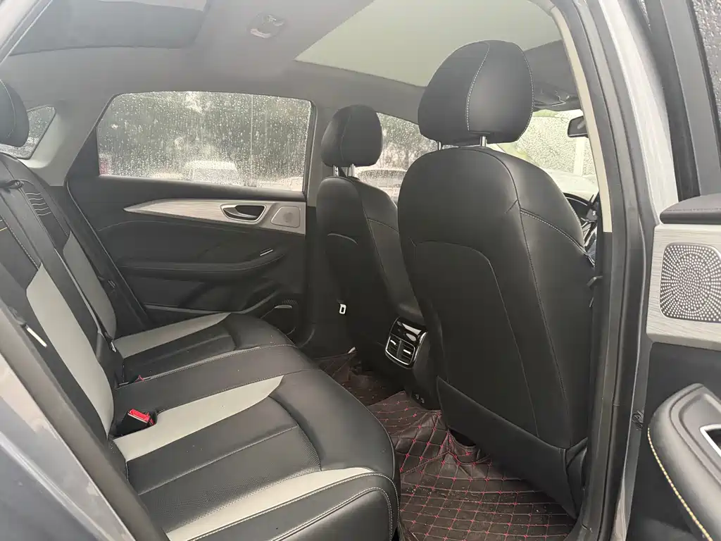Roewe i6 MAX — миниатюра 10