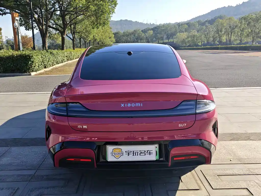 XIAOMI CAR XIAOMI SU7