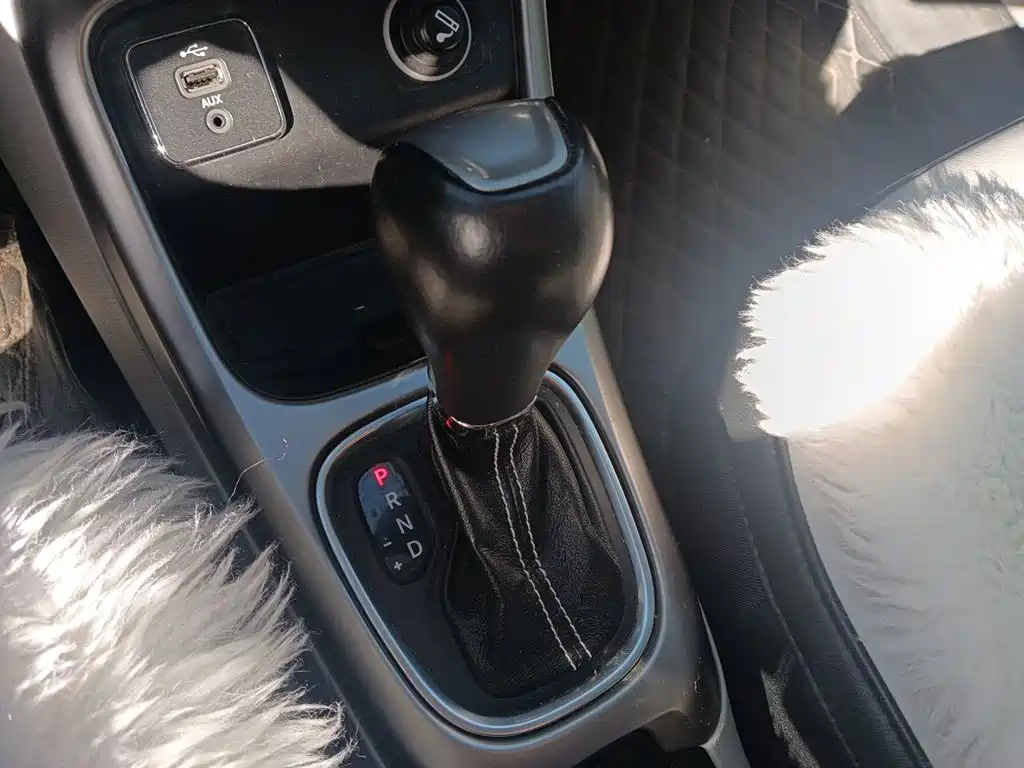 Jeep Compass — миниатюра 10