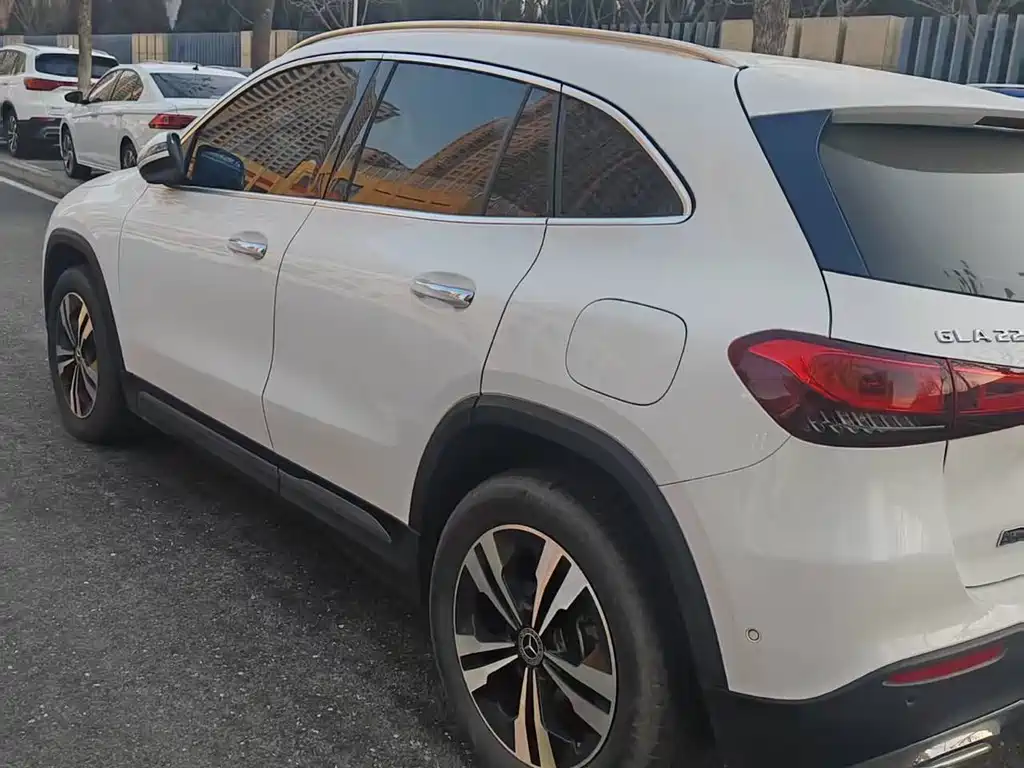 Mercedes-Benz GLA 2022 GLA 220