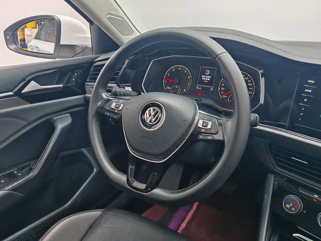 Volkswagen Sagitar — миниатюра 16