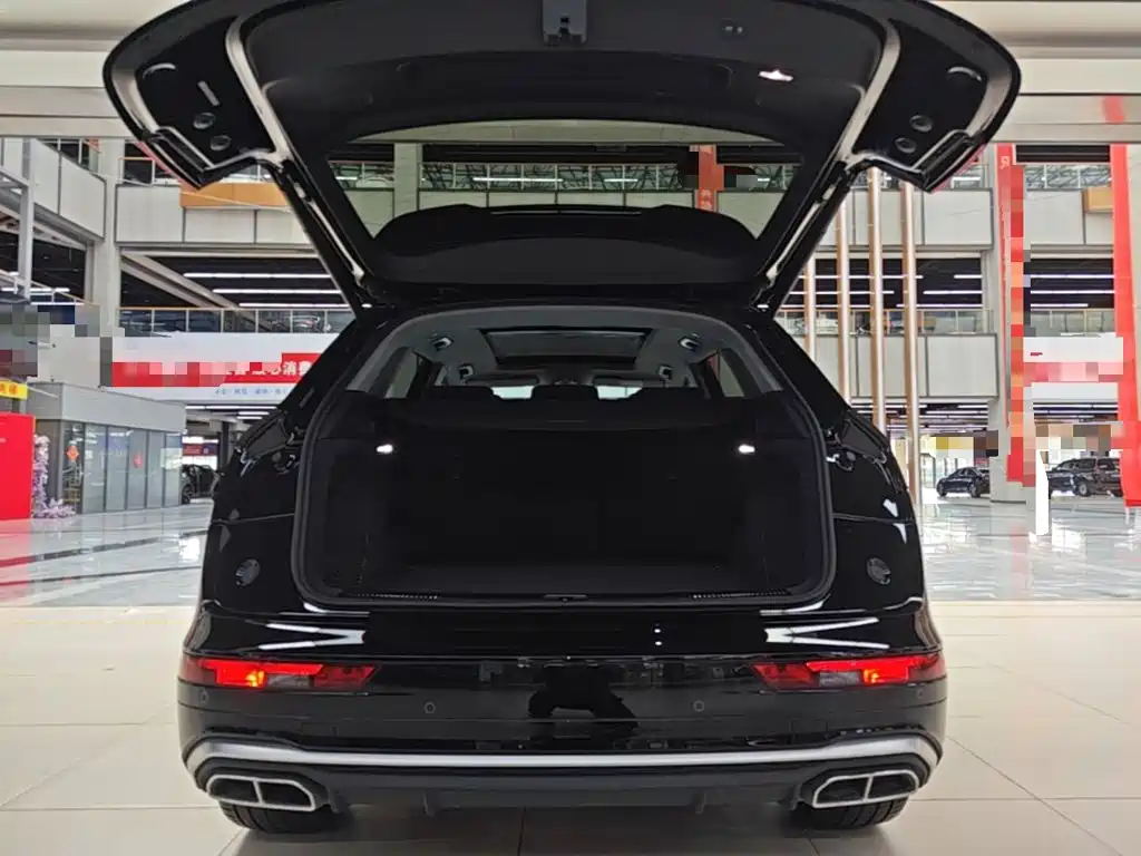 Audi Q5L — миниатюра 19