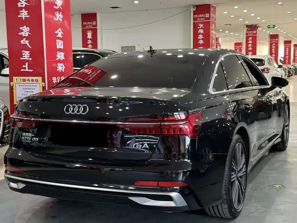 Audi A6L 2025 55 TFSI quattro Premium