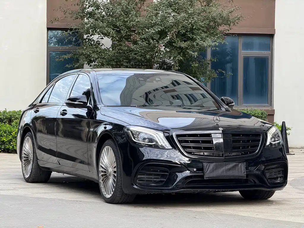 Mercedes-Benz S-Class — миниатюра 3