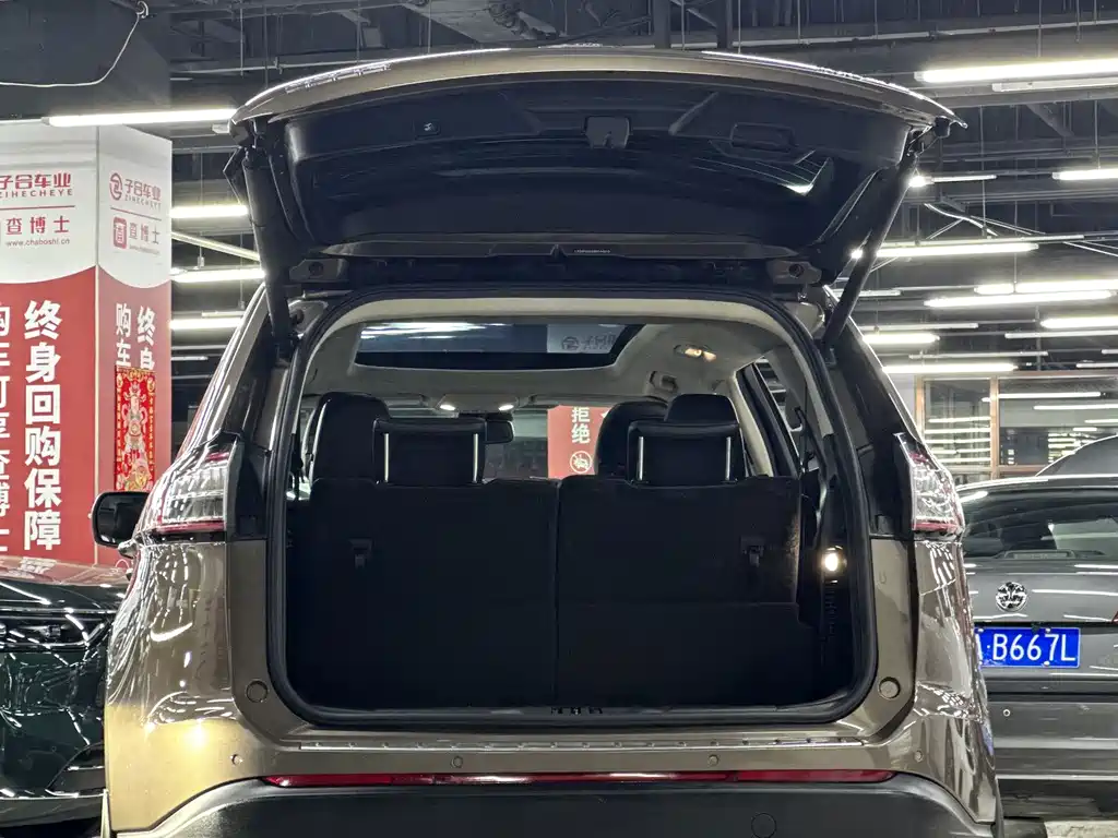 Ford Edge — миниатюра 11