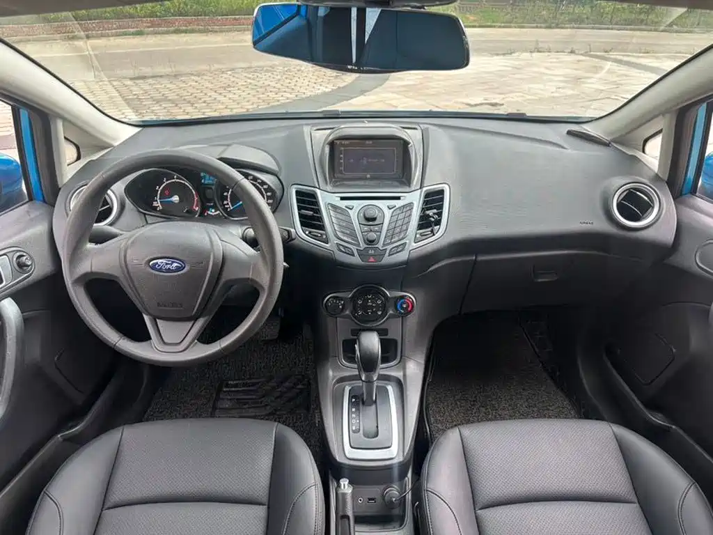 Ford Fiesta — миниатюра 9