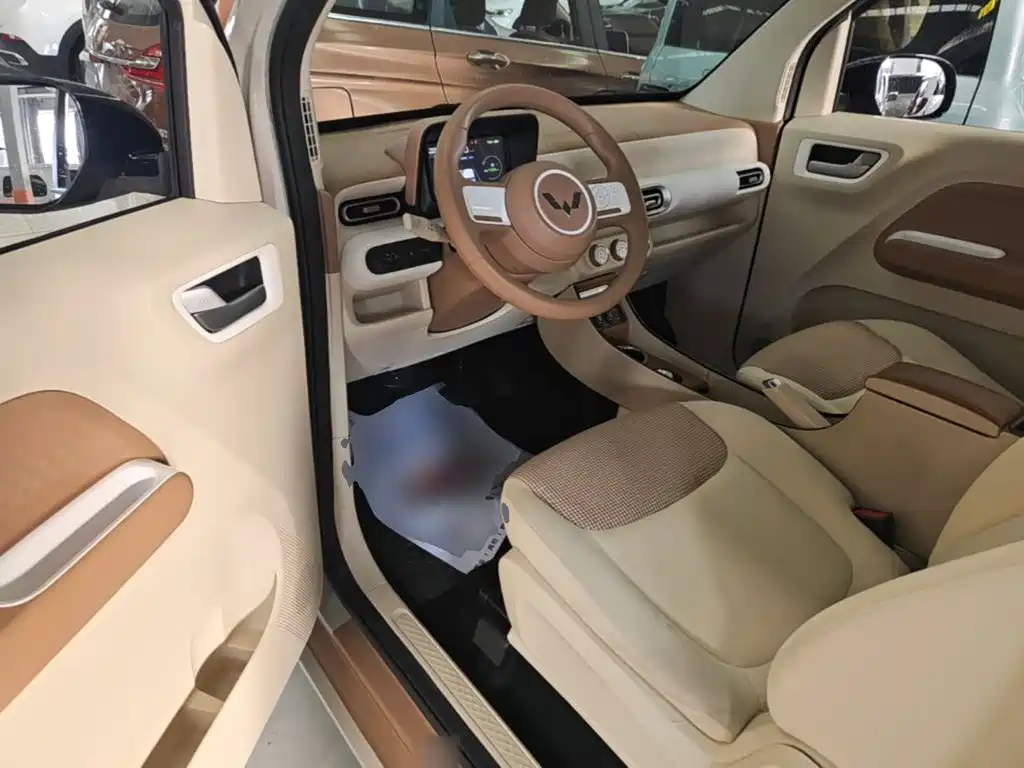 Wuling MINIEV — миниатюра 15
