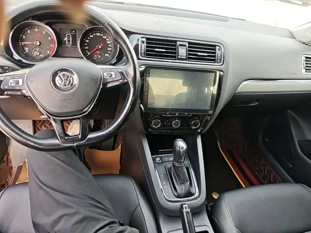 Volkswagen Sagitar — миниатюра 10