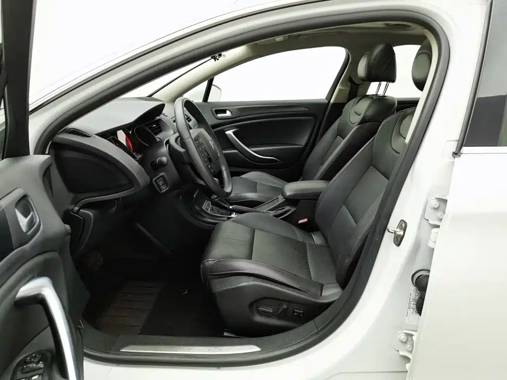 Citroen C5 — миниатюра 10