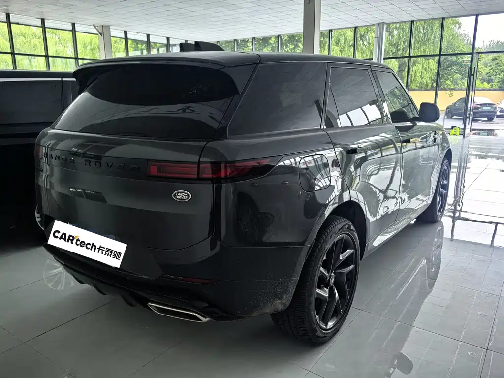 Land Rover Range Rover Sport 2023 400PS Dynamic SE