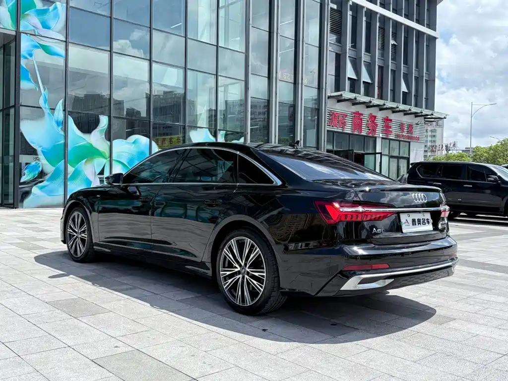 Audi A6L — миниатюра 9