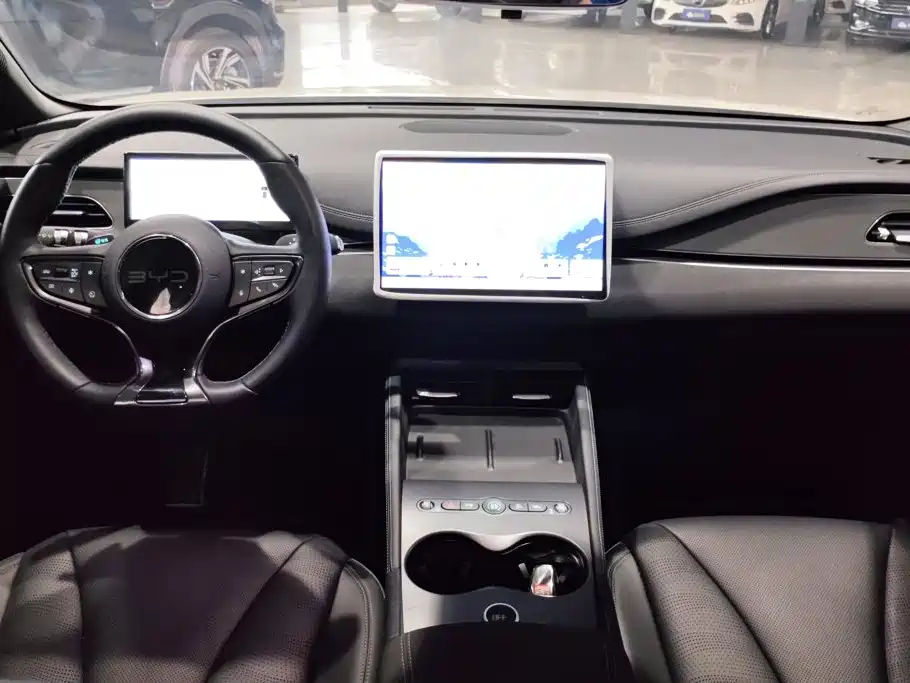 BYD Seal 06 DM-i Touring — миниатюра 12